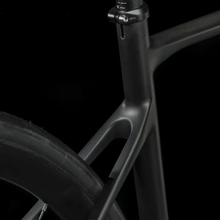 Cube Attain GTC SLX carbon´n´black