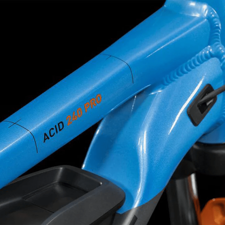 CUBE Acid 240 Hybrid Rookie Pro 400 actionteam 24